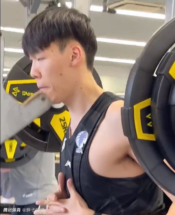 亚洲精品美女久久久aaa